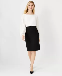 The Seamed Pencil Skirt In Seasonless Stretch 8 The Seamed Pencil Skirt In Seasonless Stretch -Anntaylor Shop 443563 6600 ALT2