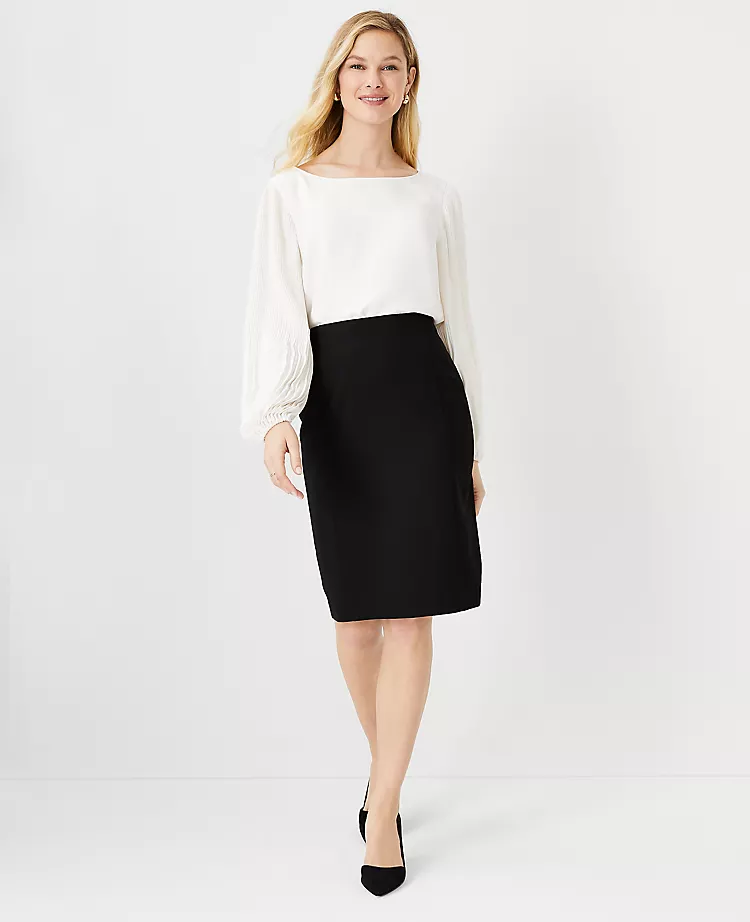 The Seamed Pencil Skirt In Seasonless Stretch 5 The Seamed Pencil Skirt In Seasonless Stretch - Image 3