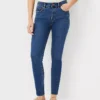 Sculpting Pocket Mid Rise Skinny Jeans In Mid Stone Wash