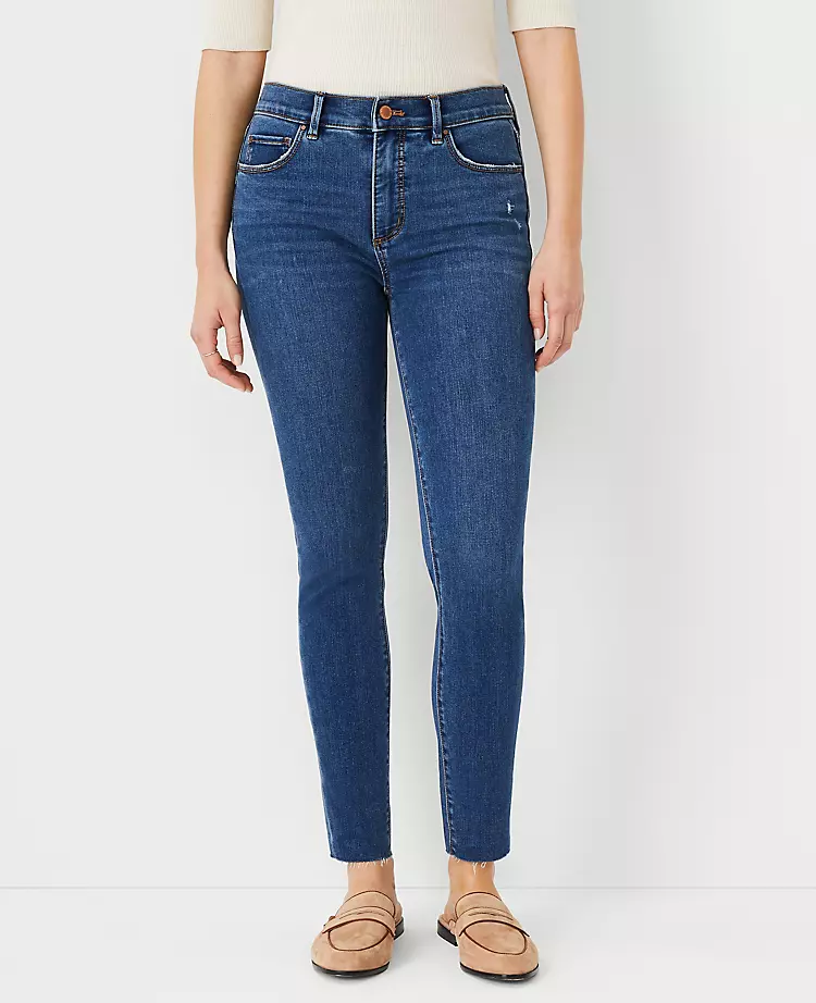 Curvy Sculpting Pocket Mid Rise Skinny Jeans In Mid Stone Wash 3 Curvy Sculpting Pocket Mid Rise Skinny Jeans In Mid Stone Wash