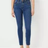 Petite Curvy Sculpting Pocket Mid Rise Skinny Jeans In Mid Stone Wash Mid Stone Wash