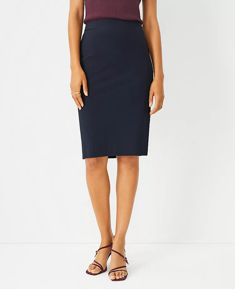 The Seamed Pencil Skirt In Seasonless Stretch 3 The Seamed Pencil Skirt In Seasonless Stretch