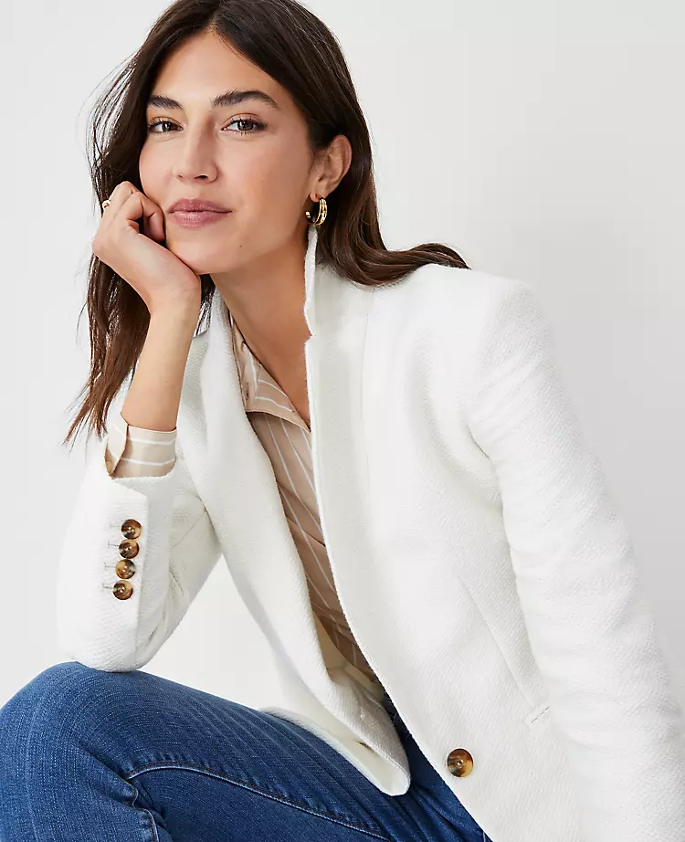 The Hutton Blazer In Tweed 5 The Hutton Blazer In Tweed - Image 3