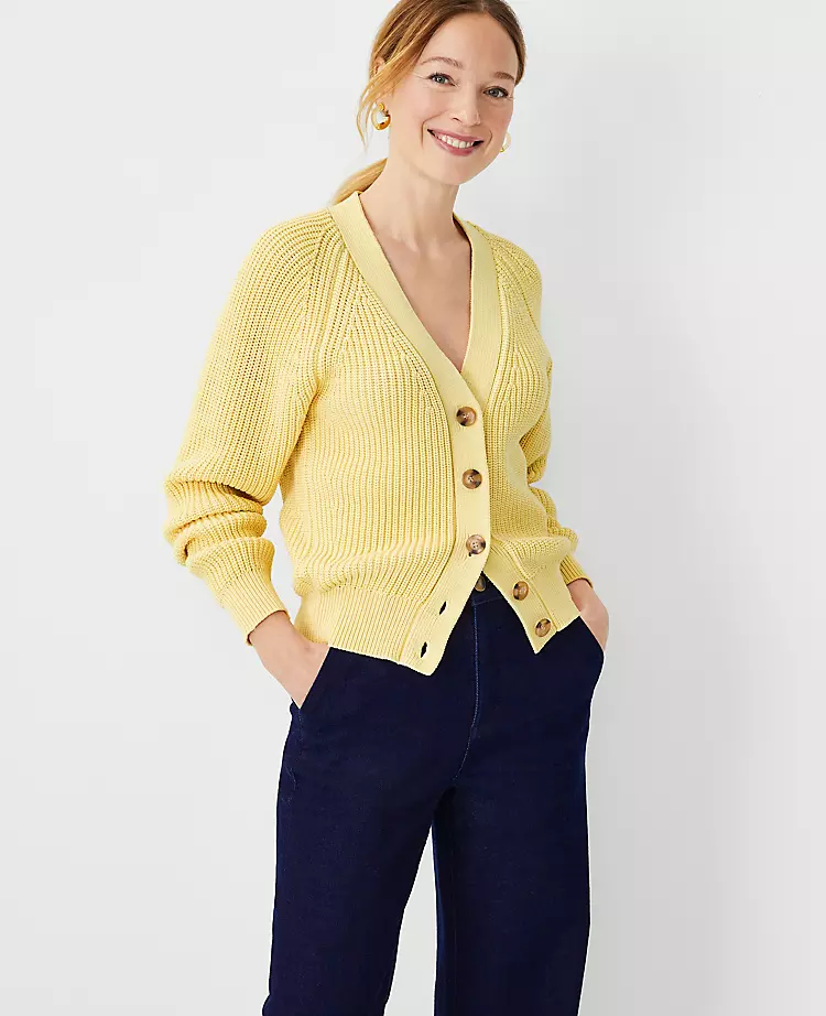 Ribbed Wedge V-Neck Cardigan 3 Ribbed Wedge V-Neck Cardigan
