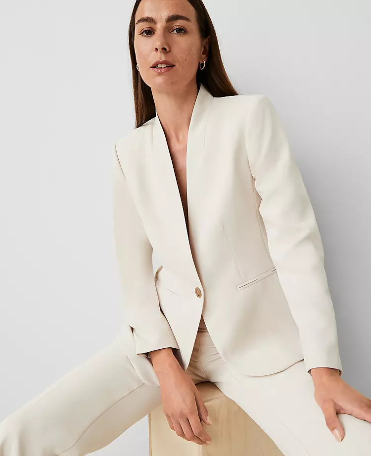 The Long Collarless Blazer In Fluid Crepe 5 The Long Collarless Blazer In Fluid Crepe - Image 3