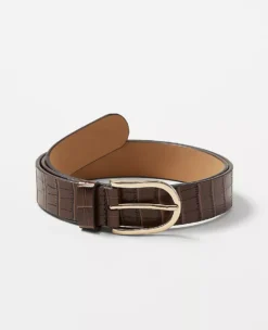 Embossed Oval Buckle Leather Belt