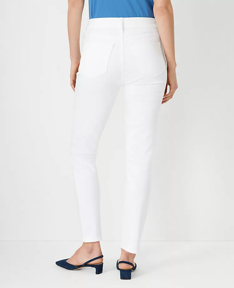 Curvy Sculpting Pocket Mid Rise Skinny Jeans In White 4 Curvy Sculpting Pocket Mid Rise Skinny Jeans In White - Image 2