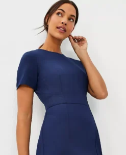 The Petite Short Sleeve Sheath Dress In Bi-Stretch -Anntaylor Shop 610144 8818 ALT2
