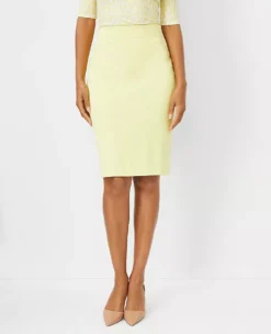 Petite Twill Seamed Pencil Skirt