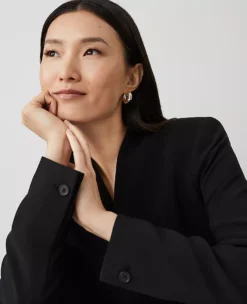 The Petite Long Collarless Blazer In Fluid Crepe Black -Anntaylor Shop 611127 2222 ALT2