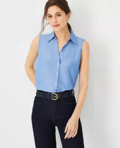 Petite Chambray Sleeveless Essential Shirt