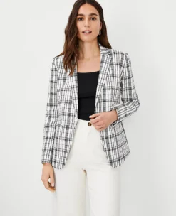 The Petite Hutton Blazer In Plaid