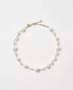 Mixed Pearlized Statement Necklace