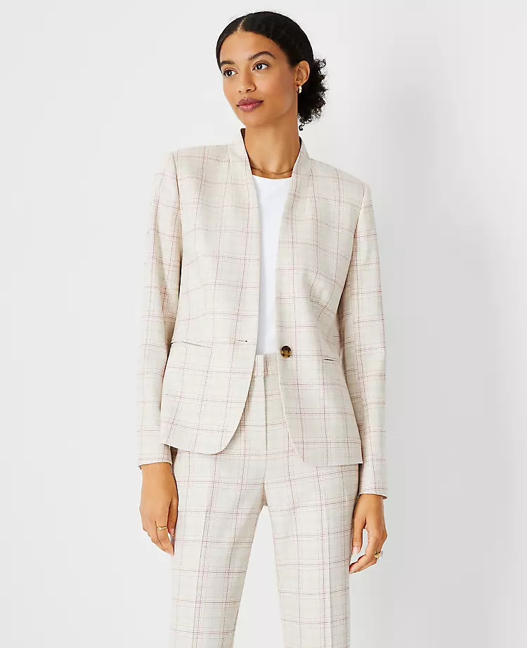 The Cutaway Blazer In Plaid 3 The Cutaway Blazer In Plaid