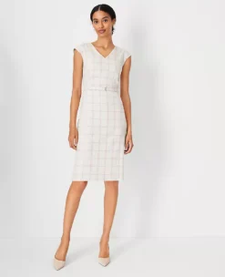 The Petite Belted V-Neck Sheath Dress In Plaid