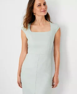 The Petite Scooped Square Neck Sheath Dress In Linen Blend -Anntaylor Shop 615020 8847 ALT2