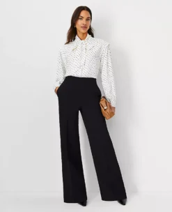 The Wide-Leg Pant In Fluid Crepe Black 10 The Wide-Leg Pant In Fluid Crepe Black -Anntaylor Shop 825233 2222 ALT2