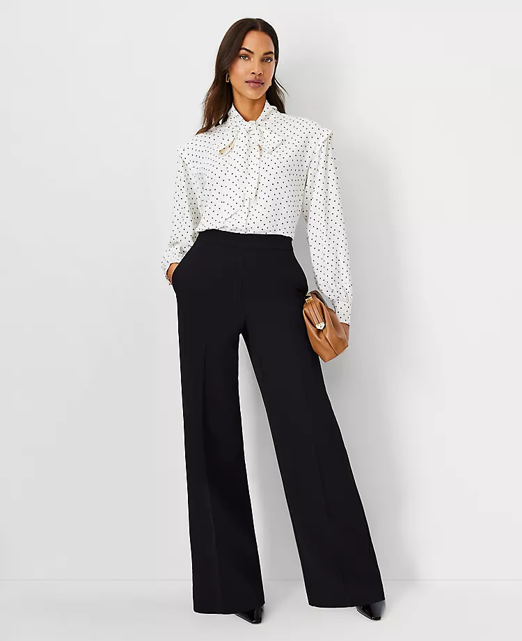 The Wide-Leg Pant In Fluid Crepe Black 6 The Wide-Leg Pant In Fluid Crepe Black - Image 4