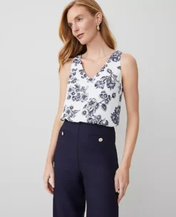 Petite Toile Mixed Media V-Neck Shell Night Sky