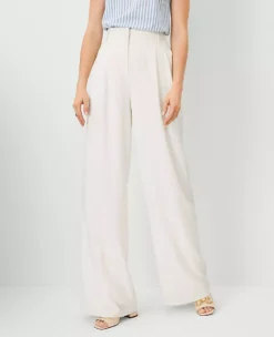 The Petite Pleated Wide-Leg Pant Winter White 6 The Petite Pleated Wide-Leg Pant Winter White -Anntaylor Shop 833195 9192 ALT1