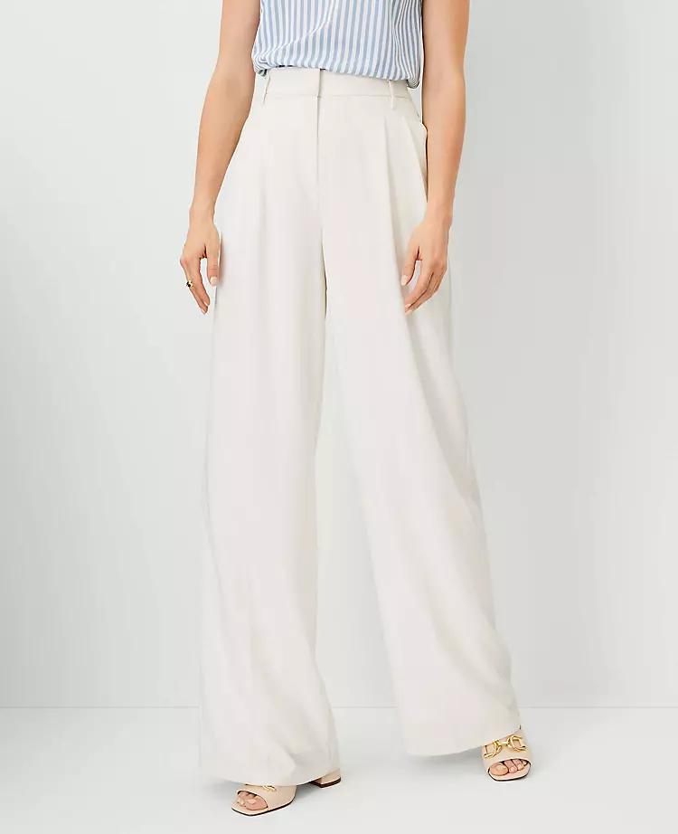 The Petite Pleated Wide-Leg Pant Winter White 4 The Petite Pleated Wide-Leg Pant Winter White - Image 2
