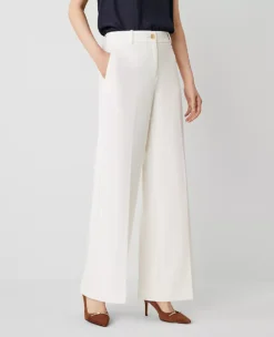 The Petite Perfect Wide-Leg Pant Winter White 8 The Petite Perfect Wide-Leg Pant Winter White -Anntaylor Shop 836981 9192 ALT1