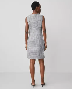 The Petite Button Shift Dress In Plaid Black 8 The Petite Button Shift Dress In Plaid Black -Anntaylor Shop 837854 517729 ALT1