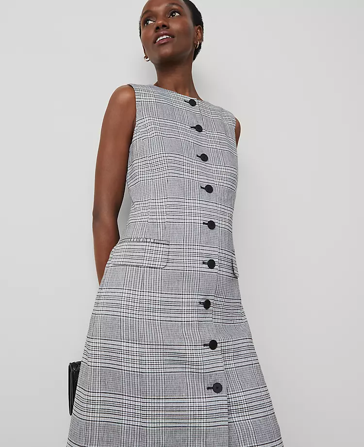 The Petite Button Shift Dress In Plaid Black 6 The Petite Button Shift Dress In Plaid Black - Image 4