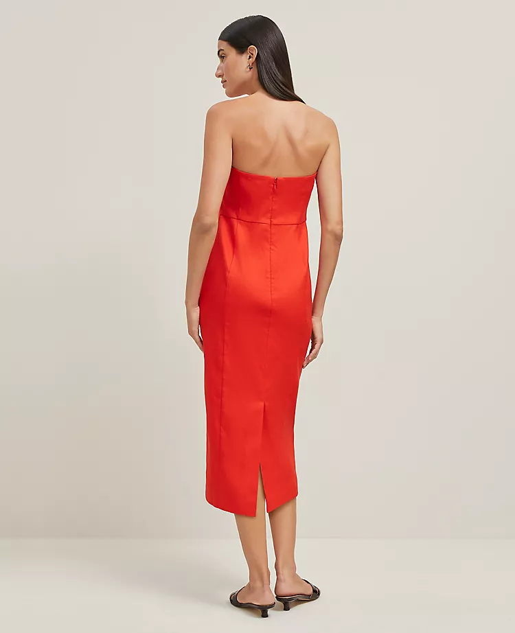 The Petite Buttoned Strapless Dress In Linen Blend Fiery Red 5 The Petite Buttoned Strapless Dress In Linen Blend Fiery Red - Image 3