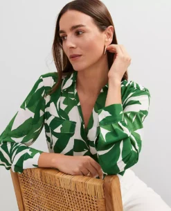 Petite Floral Camp Shirt Leafy Green 7 Petite Floral Camp Shirt Leafy Green -Anntaylor Shop 846438 520958 ALT2
