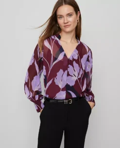 Petite Floral V-Neck Popover B Windsor Wine -Anntaylor Shop 846492 522831 ALT3