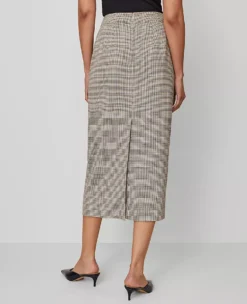 The Petite Clean Pencil Skirt In Plaid Copper/Cream Multi 7 The Petite Clean Pencil Skirt In Plaid Copper/Cream Multi -Anntaylor Shop 846688 019905 ALT2