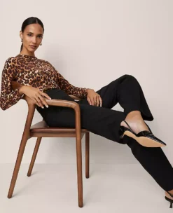 Petite Animal Print Essential Crew Neck Sweater Brown -Anntaylor Shop 851613 523191 ALT2