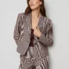 The Newbury Blazer In Houndstooth Poised Plum 2 The Newbury Blazer In Houndstooth Poised Plum -Anntaylor Shop 852936 522582