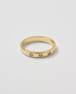 Multi Crystal Ring Goldtone