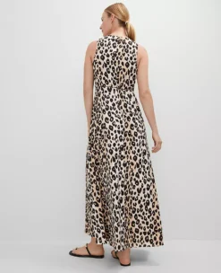 Petite Animal Print Halter Maxi Dress C1_Black 9 Petite Animal Print Halter Maxi Dress C1_Black -Anntaylor Shop 853118 520238 ALT1