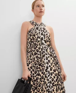 Petite Animal Print Halter Maxi Dress C1_Black 11 Petite Animal Print Halter Maxi Dress C1_Black -Anntaylor Shop 853118 520238 ALT3