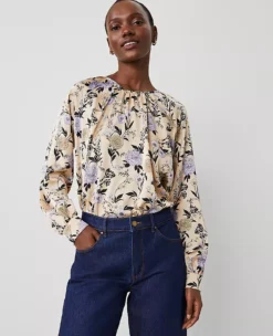 Petite Floral Shirred Raglan Top Toasted Oat