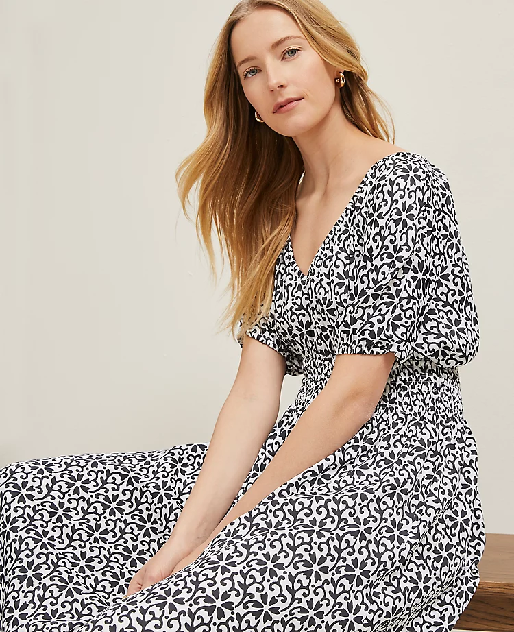 Petite Floral Smocked Puff Sleeve Dress Black 5 Petite Floral Smocked Puff Sleeve Dress Black - Image 3