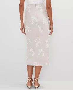 Petite Knotted Linen BlendPencil Skirt White 10 Petite Knotted Linen BlendPencil Skirt White -Anntaylor Shop 857396 519942 ALT2