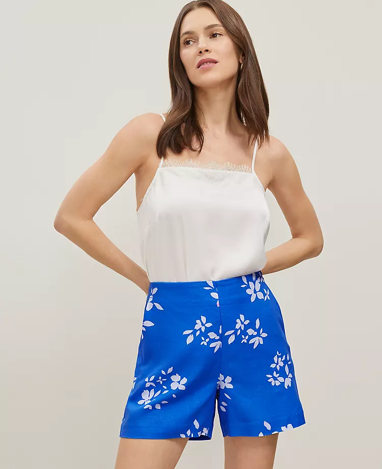 The Petite Side-Zip Short In Floral Linen Blend Maritime Blue 4 The Petite Side-Zip Short In Floral Linen Blend Maritime Blue - Image 2