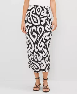 Petite Ikat Sarong Pencil Skirt Black -Anntaylor Shop 857566 520347 ALT1