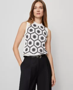 Petite Floral Embroidered Sweater Shell White/Navy