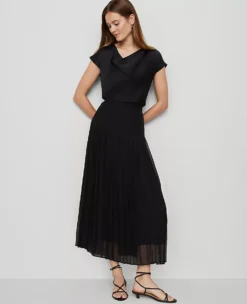 Petite Chiffon Pleated Maxi Skirt Black