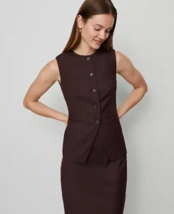 The Long Crew Neck Vest Classic Burgundy